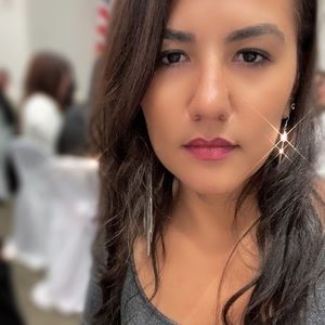 Meet your Posher, Renata